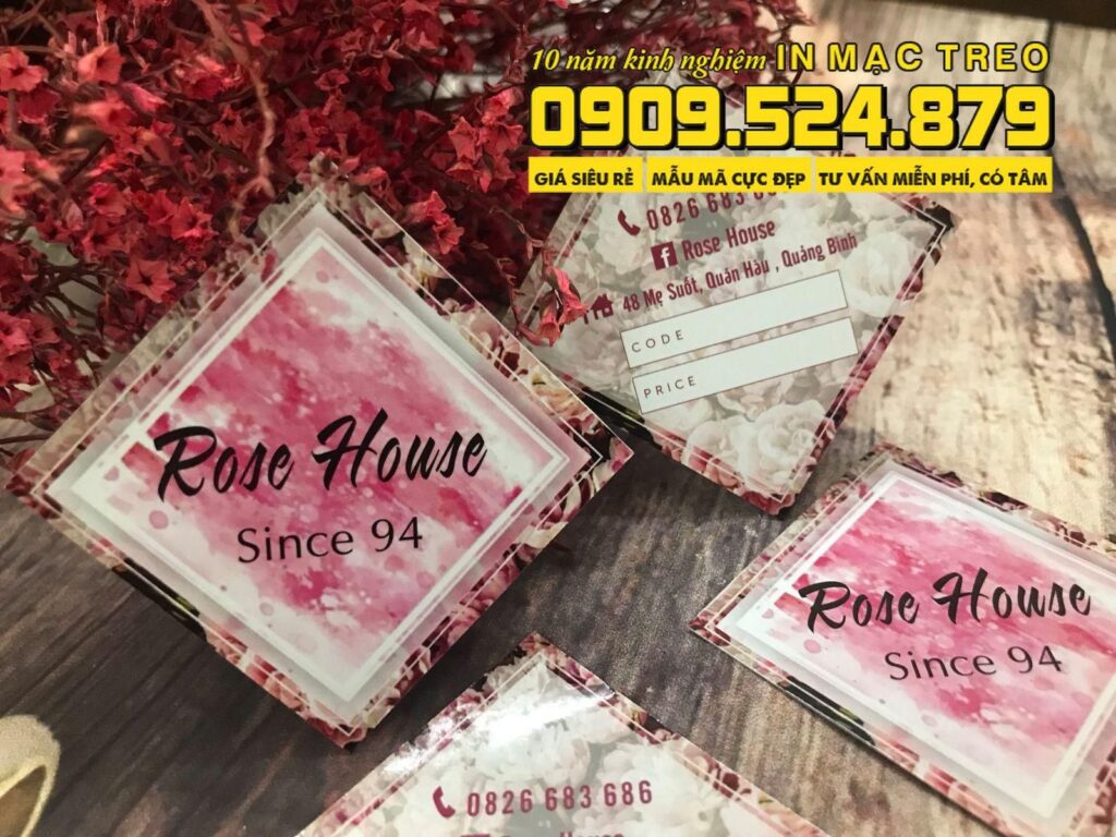 Mẫu Mác Treo Quần Áo shop thời trang nữ Rose House