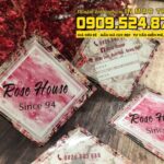 Mẫu Mác Treo Quần Áo shop thời trang nữ Rose House